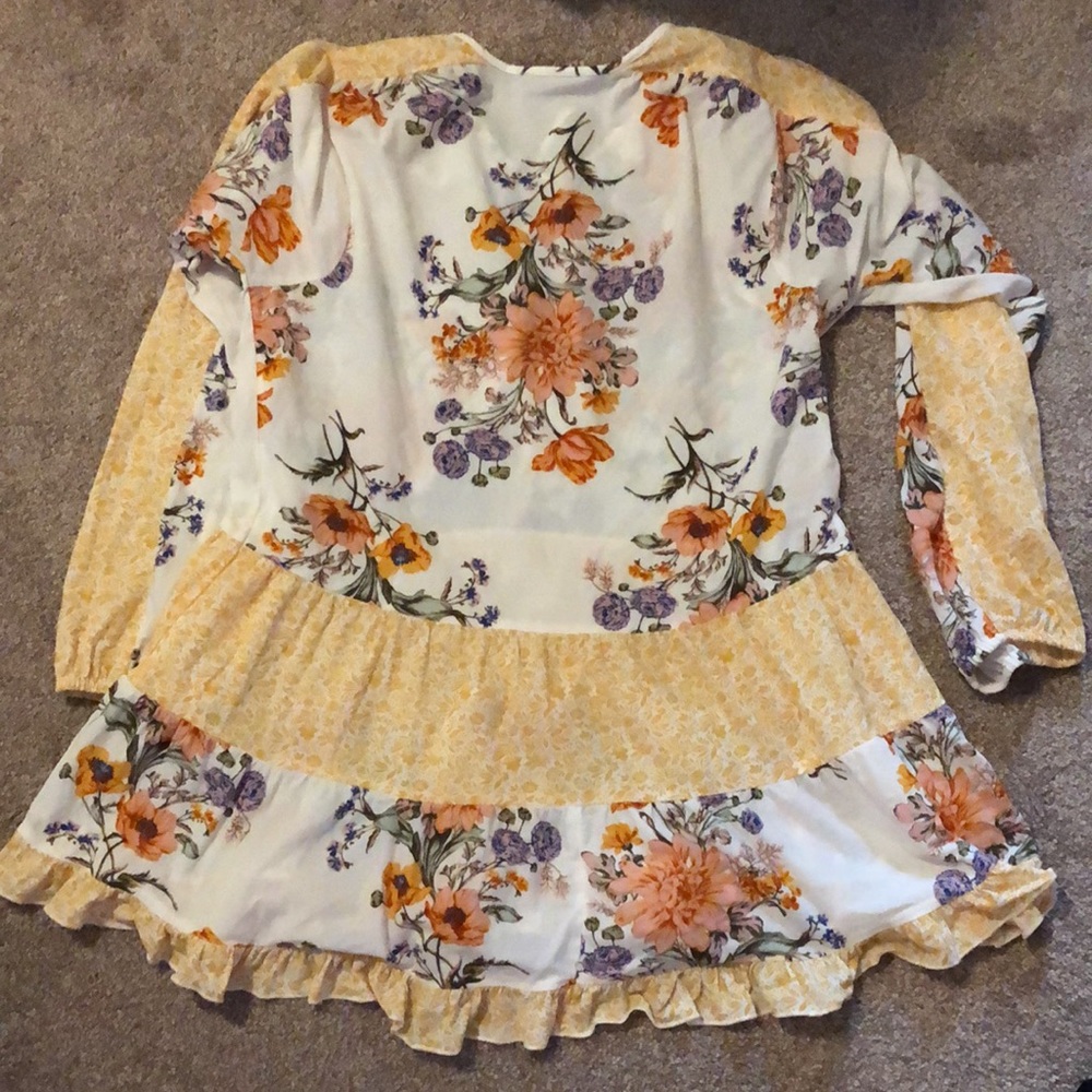 AEO LG TUNIC in EUC